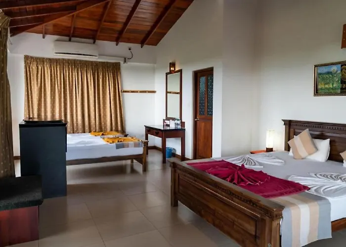 The Coconut Gardens Hotel & Restaurant