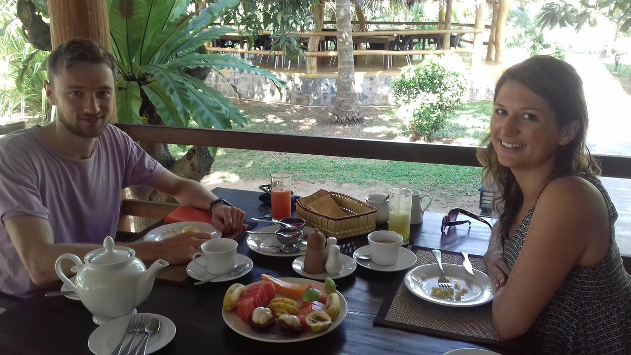 The Coconut Gardens Hotel&restaurant Hotel Tissamaharama